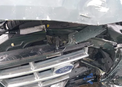 2002 Ford Ranger Xlt from USA, damaged, VIN 1FTZR44E82TA67327